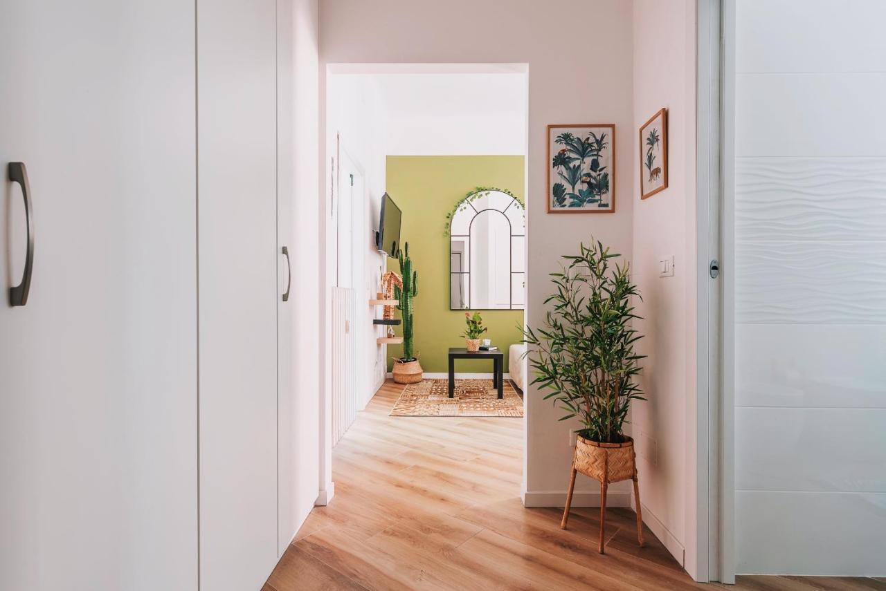 Apartmán New Jungle & Charming Flat - Zona De Angeli Milán Exteriér fotografie