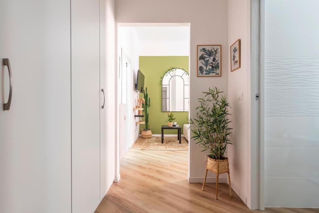 Apartmán New Jungle & Charming Flat - Zona De Angeli Milán Exteriér fotografie