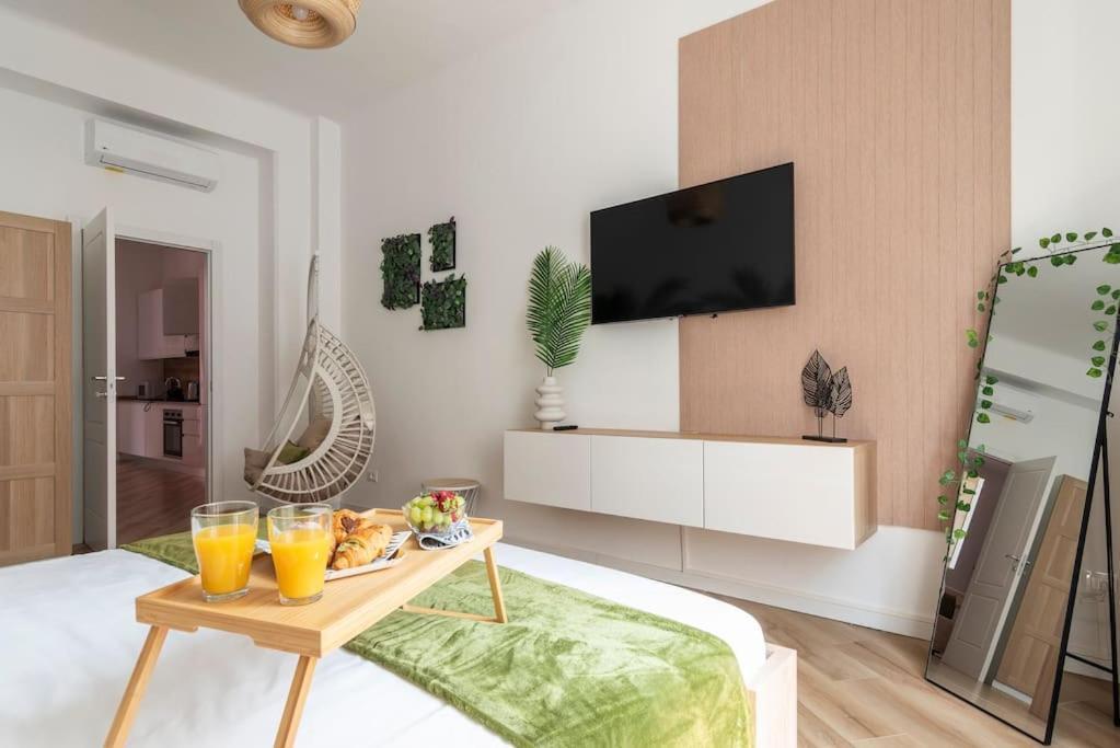 Apartmán New Jungle & Charming Flat - Zona De Angeli Milán Exteriér fotografie