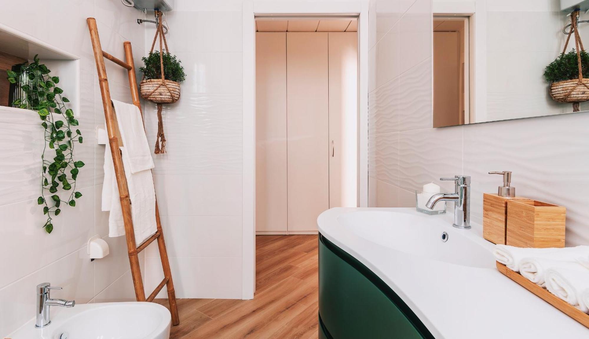 Apartmán New Jungle & Charming Flat - Zona De Angeli Milán Exteriér fotografie